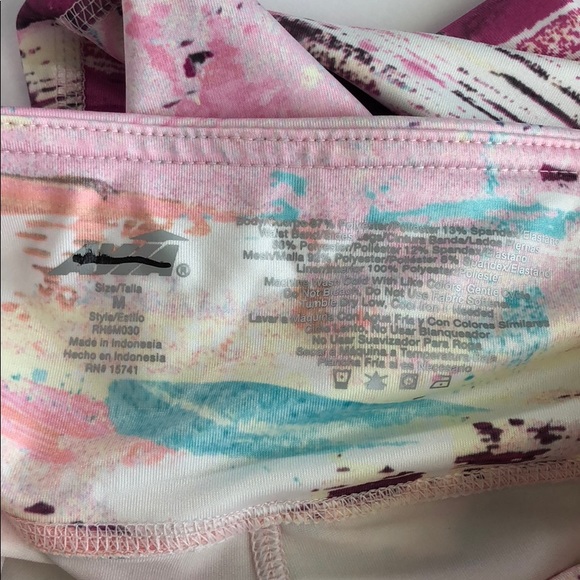 Avia workout capris. NWT. - Picture 3 of 5
